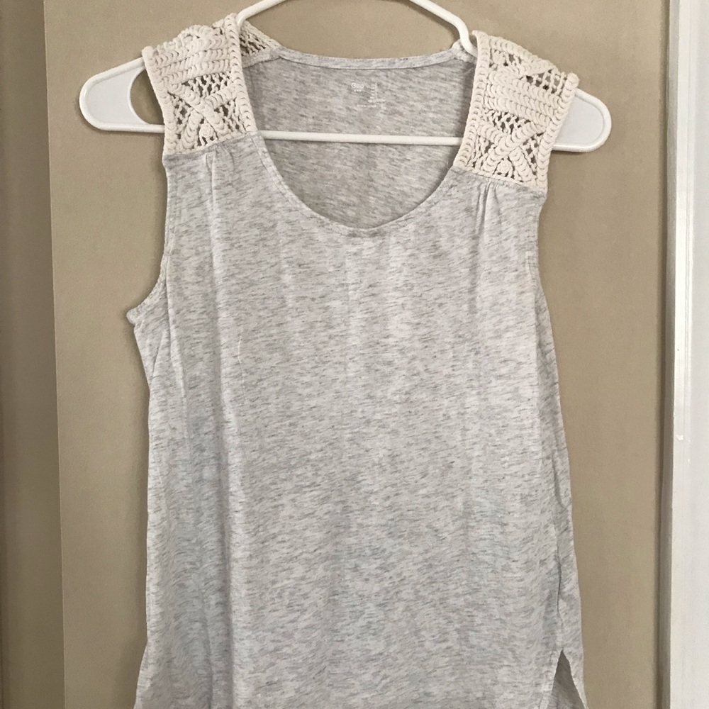 Women’s tank top